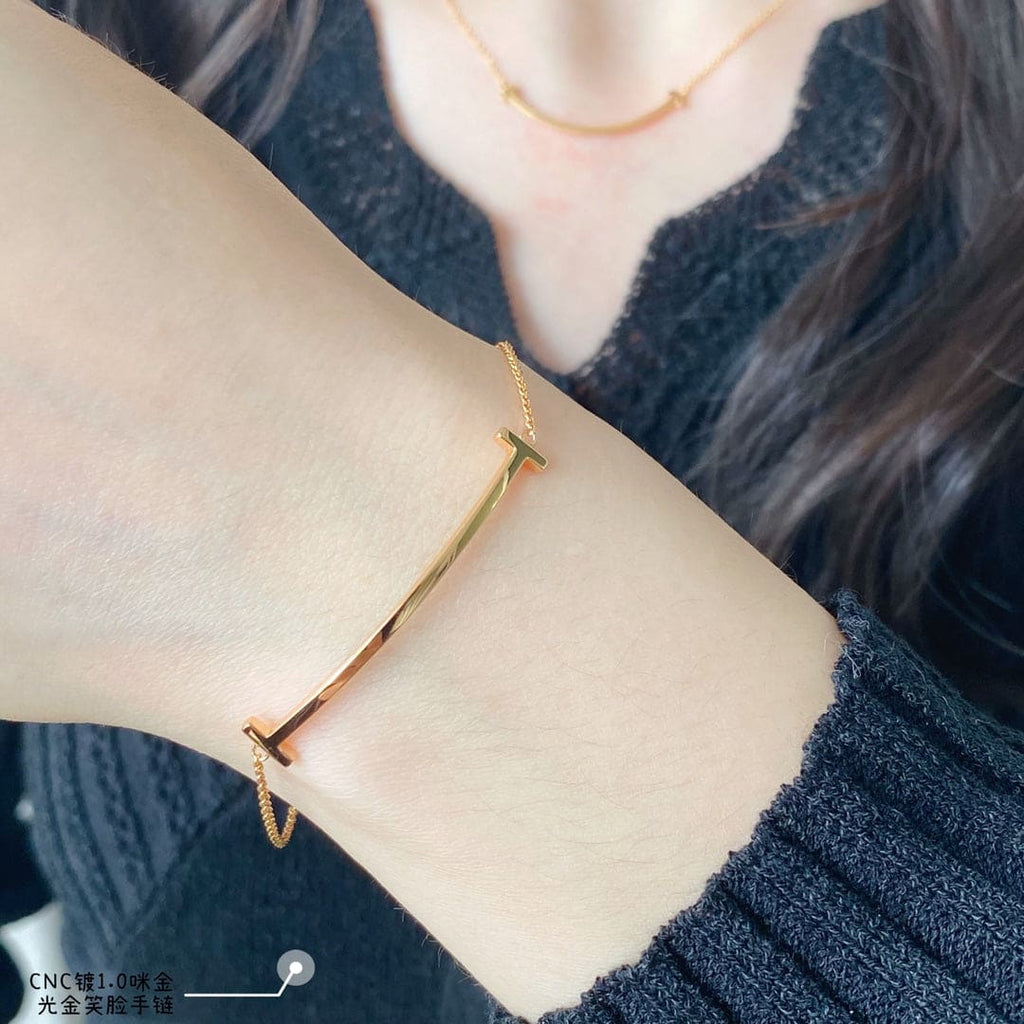 18K Tiffany Smile Bracelet