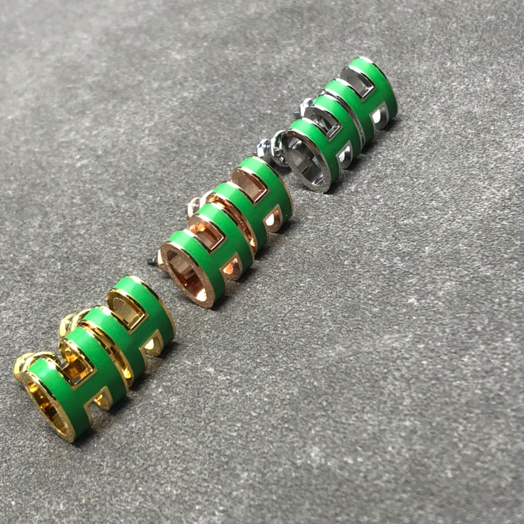 18k Mini Pop Hermes Green Earrings
