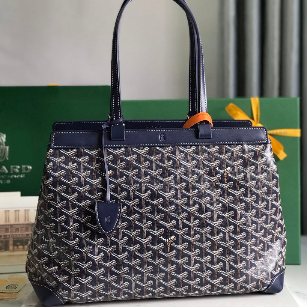 BELLECHASSE BIAUDE PM BAG 36 IN NAVY BLUE GOYARDINE CANVAS AND CALFSKIN TRIM