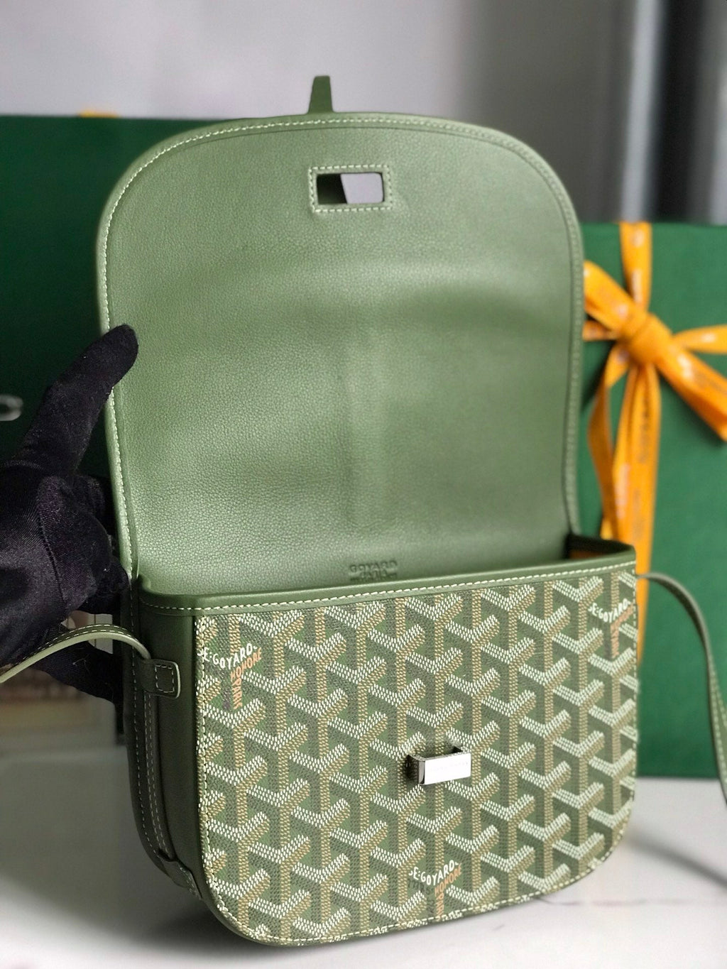 BELVEDERE MM BAG 21 IN GREEN GOYARDINE CANVAS AND CALFSKIN