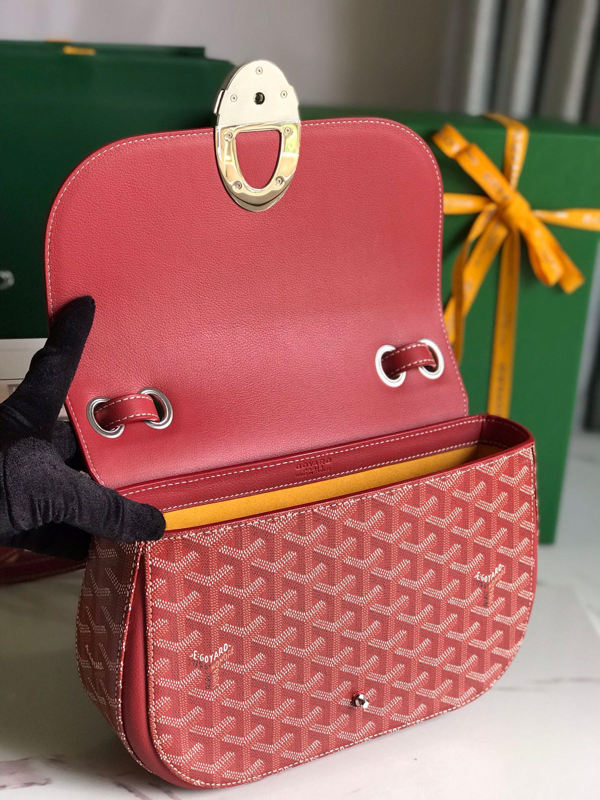 233 BAG 25 IN CLASSIC RED CALFKIN AND GOYARDINE CANVAS