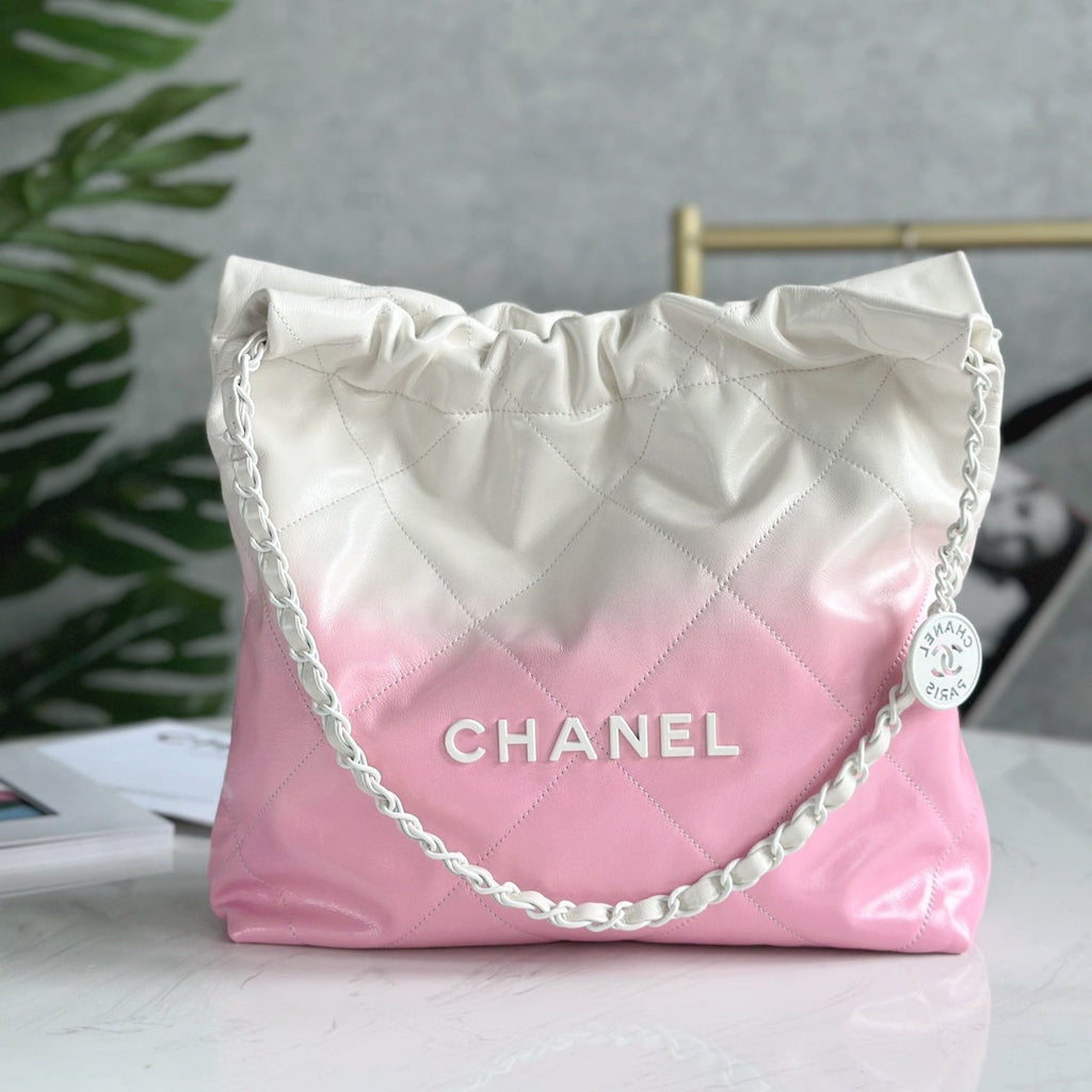 CHANEL 22 BAG 25S 42 CM IN PASTEL PINK MIX WHITE LAMBSKIN WITH WHITE HARDWARE