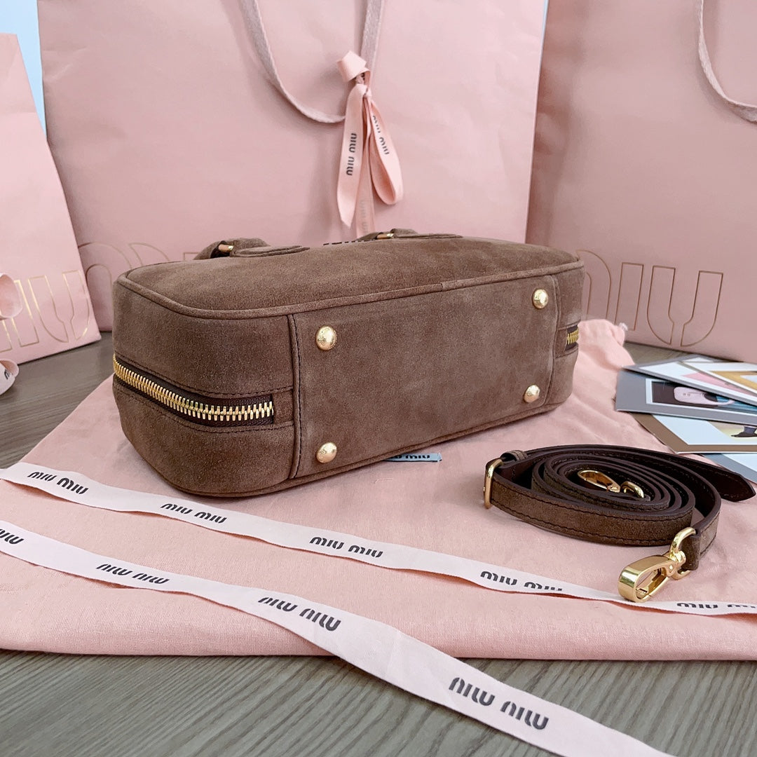 ARCADIE BAG 27 IN PENNY BROWN SUEDE GOLD HARDWARE