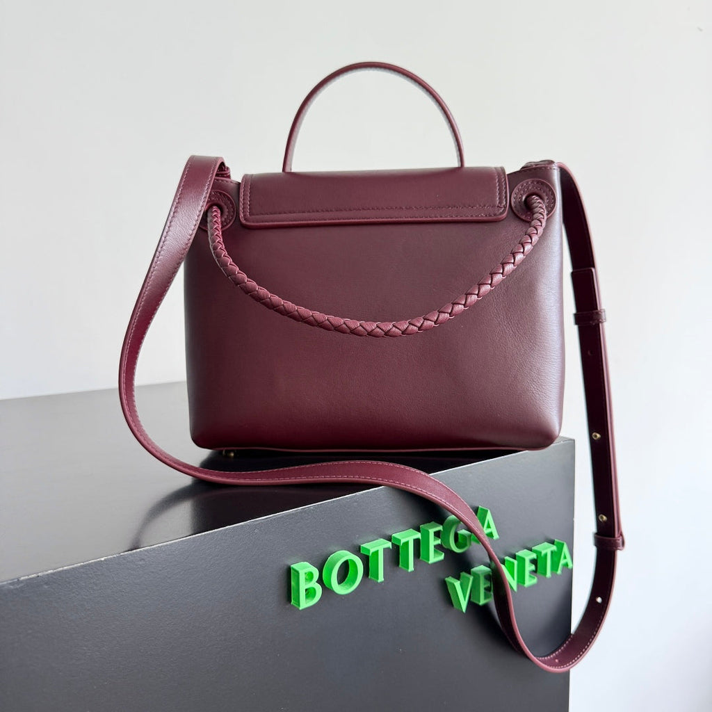 BOTTEGA VENETA 25S MEDIUM CIAO CIAO BAG 26 IN BURGUNDY CALFSKIN