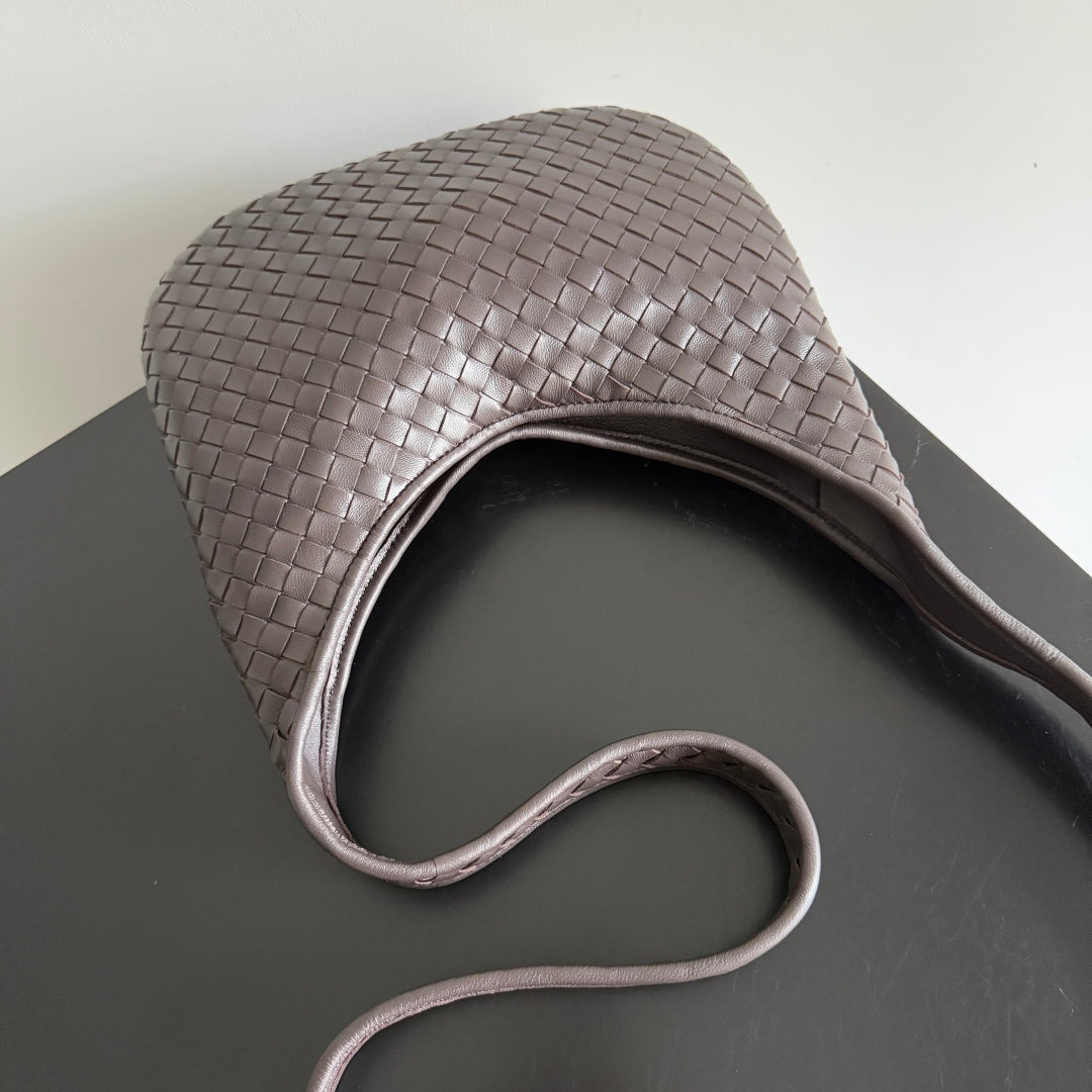 BOTTEGA VENETA 25S VENETO BAG 27 IN DARK BROWN CALFSKIN SILVER HARDWARE