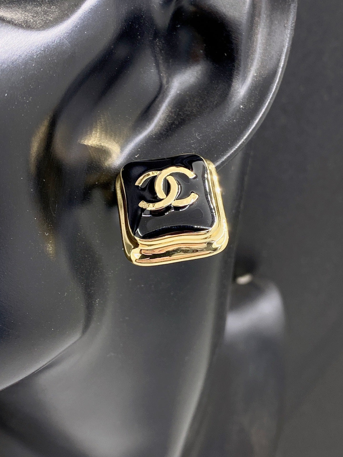 18K Square  Chanel Earrings
