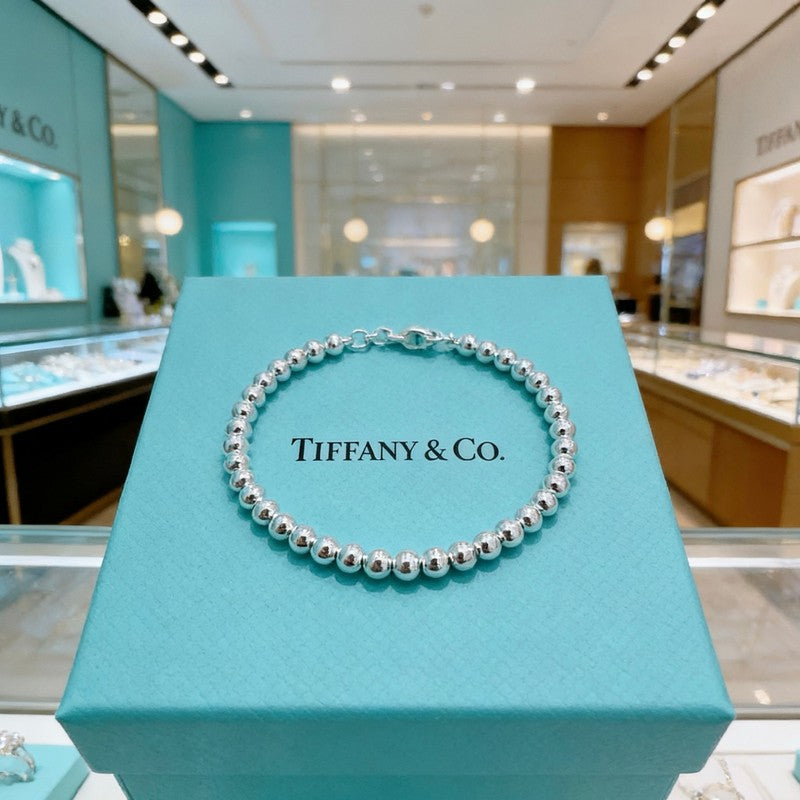 18K Return to Tiffany Big Blue Heart Tag Bead Bracelet