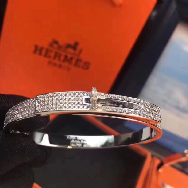 18K Yellow Gold Kelly Diamonds Hermes Bracelet