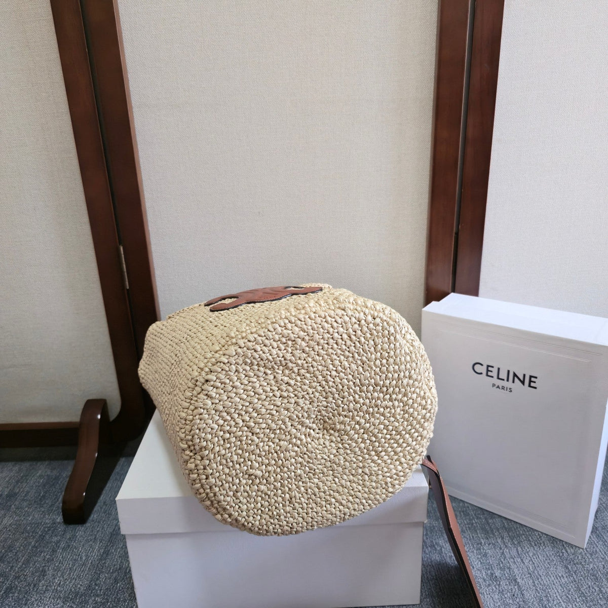 CELINE BAG TRIOMPHE 23 IN LIGHT BEIGE RAFFIA