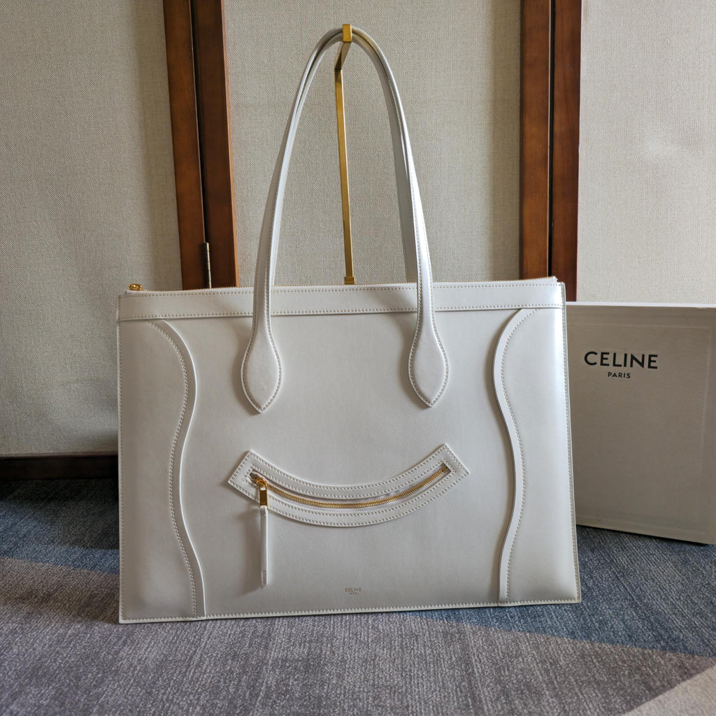 CELINE 25S FLAT CABAS NEW LUGGAGE 44MM IN WHITE GLOSSY CALFSKIN