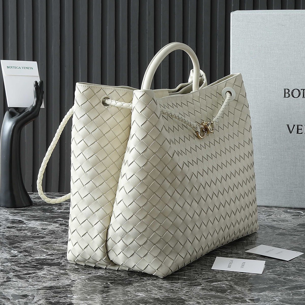 BOTTEGA VENETA 25S LARGE ANDIAMO 42 IN IVORY CALFSKIN GOLD HARDWARE