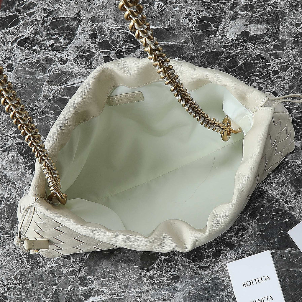 BOTTEGA VENETA 25S DUSTBAG NOTTE 33 IN IVORY CALFSKIN GOLD HARDWARE