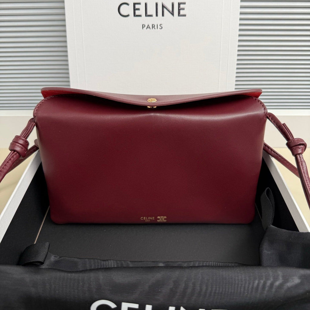 CELINE 25S TRIO FLAP 22MM IN DARK RED SMOOTH LAMBSKIN GOLD HARDWARE
