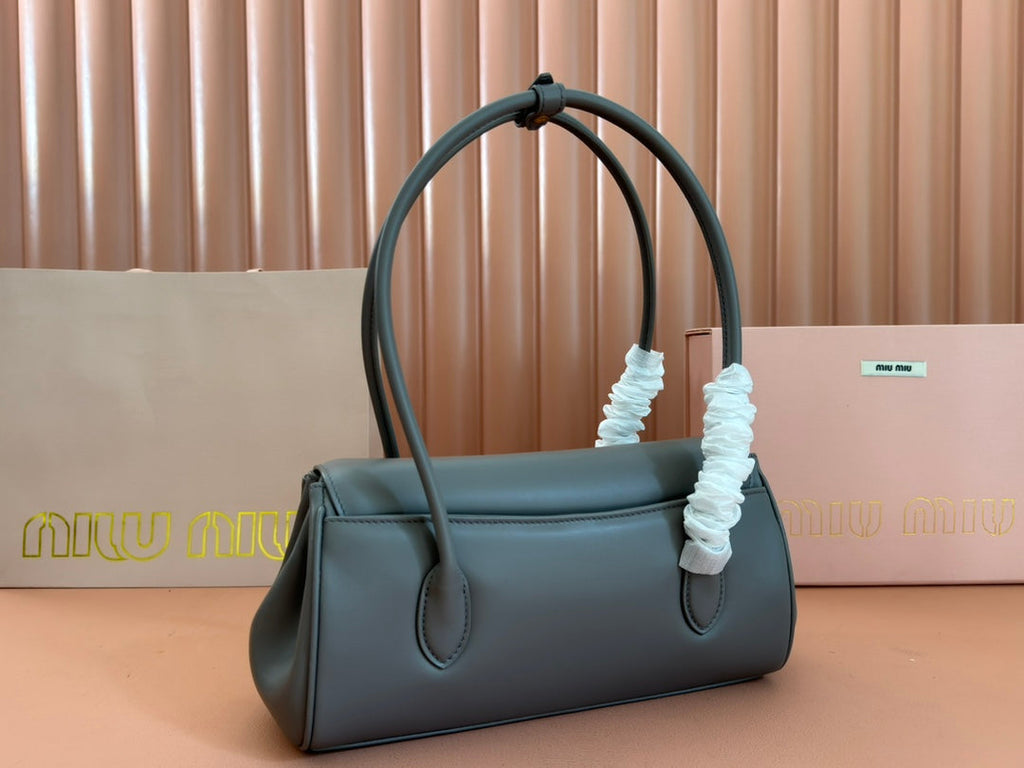 BEAU TOP HANDLE BAG 28 IN LAVA GREY GLOSSY CALFSKIN GOLD HARDWARE