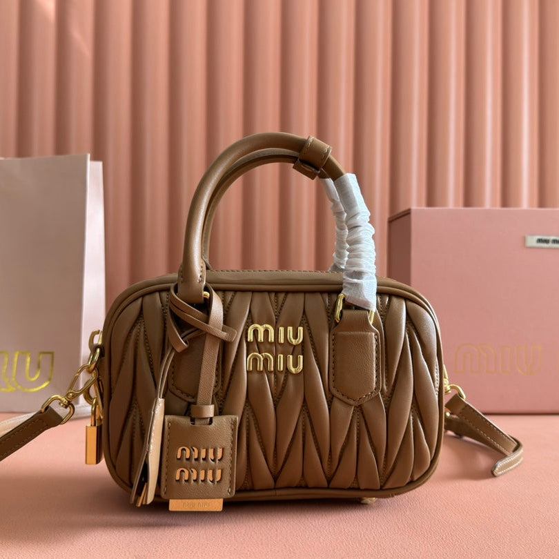 ARCADIE MATELASSÉ BAG 19 IN BROWN LAMBSKIN GOLD HARDWARE