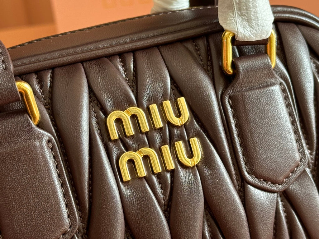 ARCADIE MATELASSÉ BAG 19 IN CHESTNUT BROWN LAMBSKIN GOLD HARDWARE