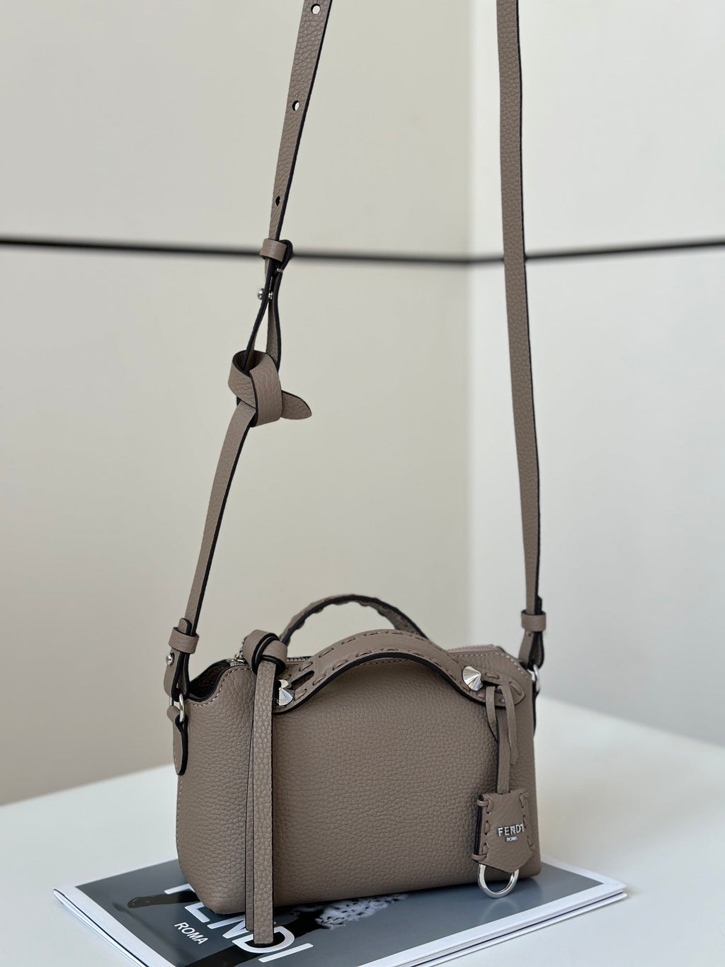 BY THE WAY SELLERIA MINI 20 IN MEDIUM BROWN GRAINED CALFSKIN